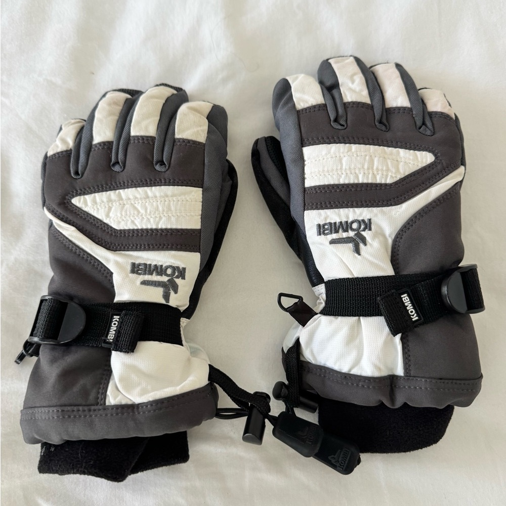 Kombi Junior Storm Cuff Gray and White Winter Gloves